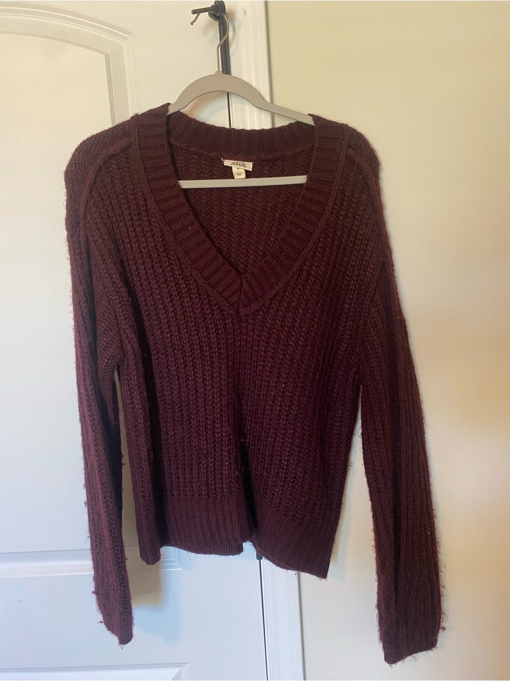 Deep Burgundy V-Neck Chunky Knit Sweater